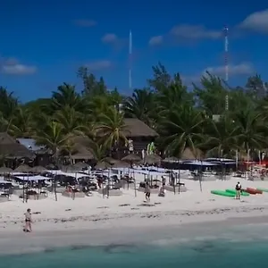  Lodge El Secreto Xpuha México